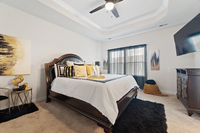 Building Photo - 133 Cedar Crst Dr