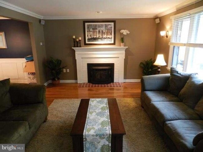 Primary Photo - 1119 Crestover Rd