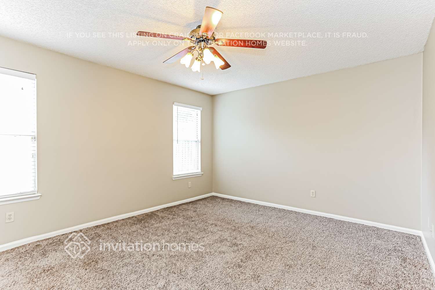 Building Photo - 2094 St Martins Dr W