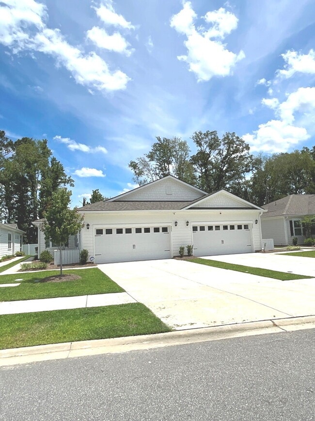 Building Photo - Elegant Living in Westbrook @ Savannah Quarters