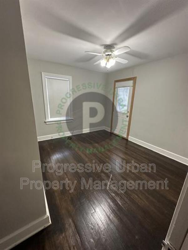 Building Photo - 1082 Hillstone Rd