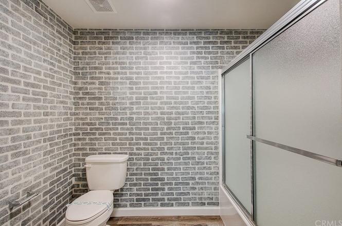 Building Photo - 555 Lands End Way