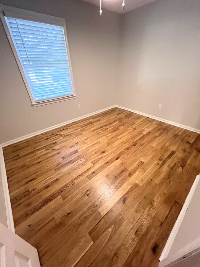 Building Photo - 3 Bedroom House in Rustburg