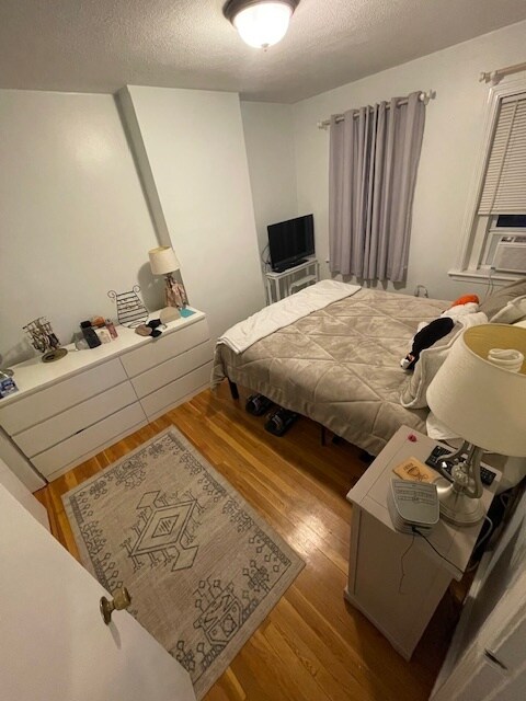 Building Photo - 132 Emerson St