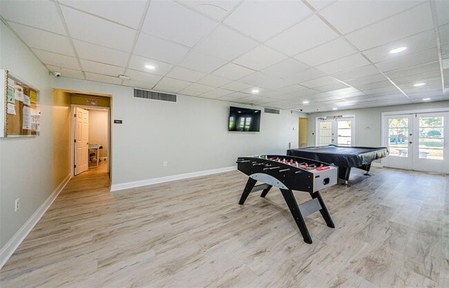 Building Photo - 2700 Bayshore Blvd
