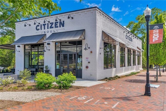 Building Photo - 12080 Greenmont Walk