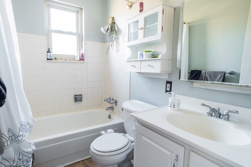 Building Photo - 1233 N Ogden St