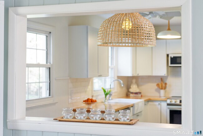 Building Photo - 206 Wolfpit Ave