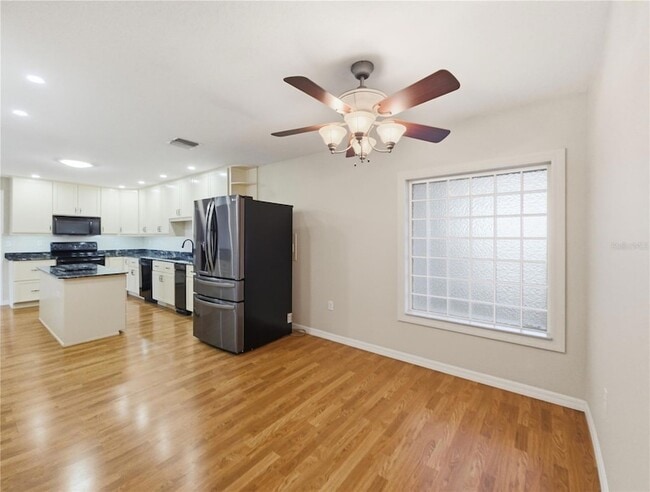 Building Photo - 7355 SE 106th Pl