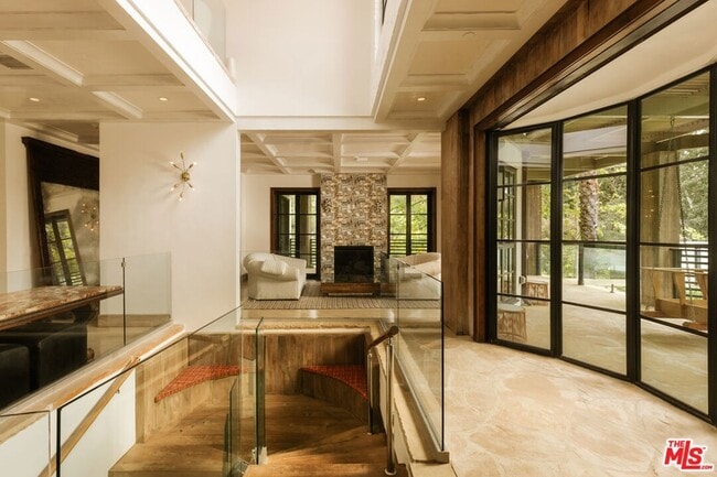 Building Photo - 1105 Rivas Canyon Rd