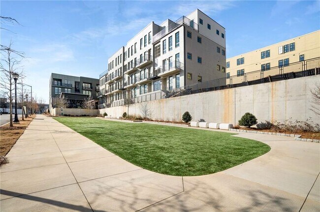 Building Photo - 1293 Longreen Ter NW