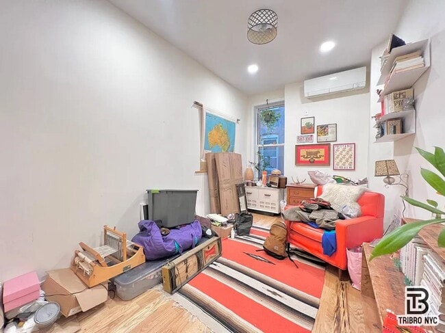 Building Photo - Prime 1-Bedroom Apartment – The Bushwick D...