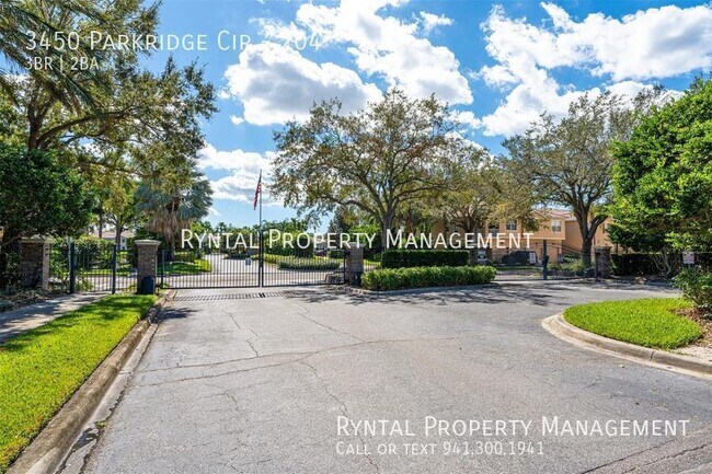 Building Photo - 3450 Parkridge Cir