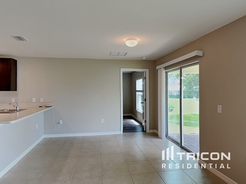 Building Photo - 1509 Orlando Blvd