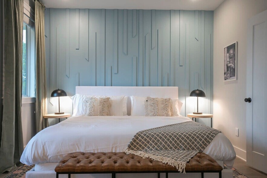 Primary Photo - 111 N 9th St