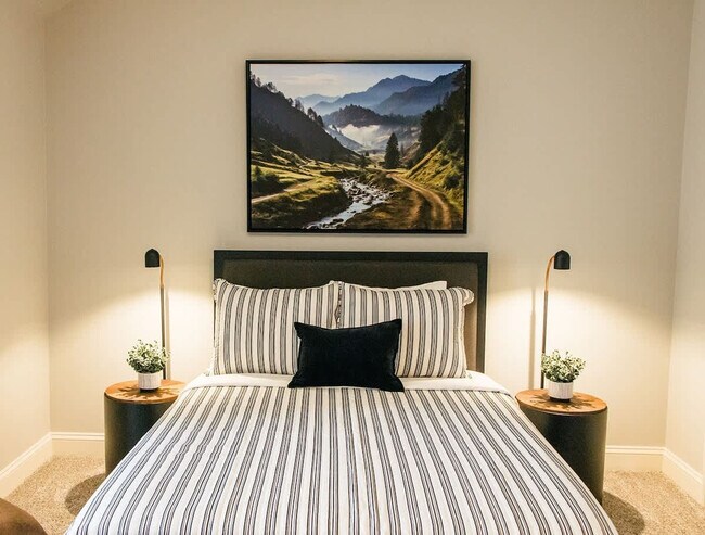 Building Photo - 131F Woodmont Blvd