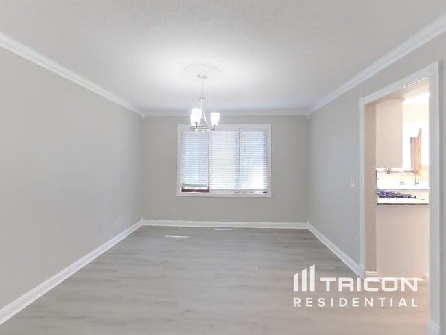 Building Photo - 13419 Marigold St NW