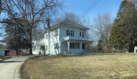 Building Photo - 172 Jones St