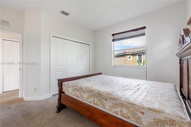 Building Photo - 5271 SW 141st Terrace