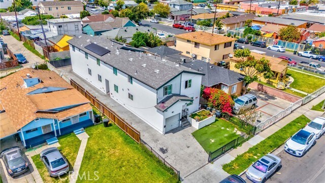 Building Photo - 8711 McKinley Pl