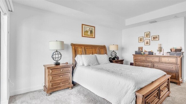 Building Photo - 304 NW 36th Ave