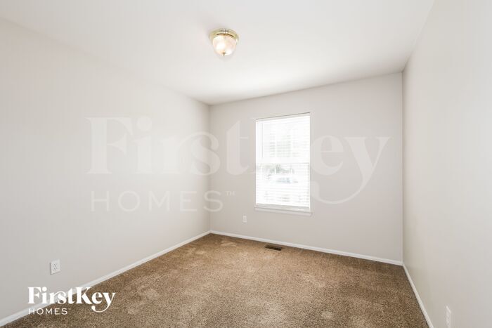 Building Photo - 1099 Reddington Timbers Dr