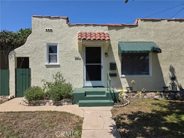 Building Photo - 1637 Cota Ave