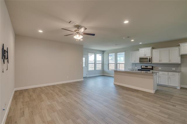 Building Photo - 2432 Goodnight Ranch Dr