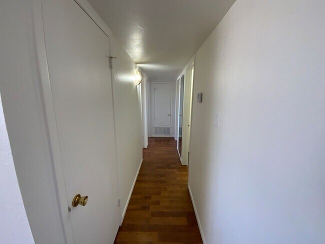 Building Photo - 5 Bedroom Single Story Home Available Near Snow Vista Blvd SW & Gibson Blvd!