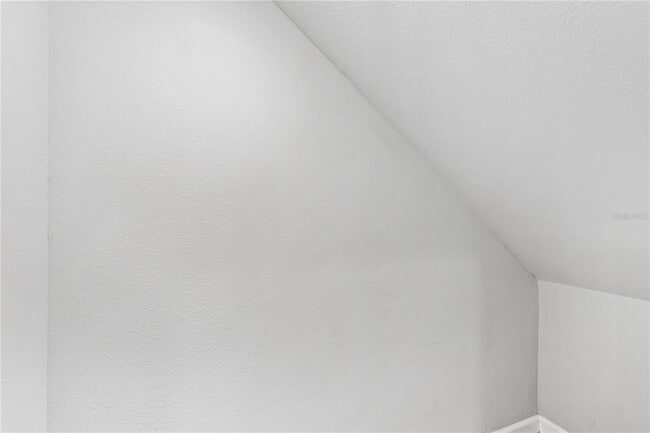 Building Photo - 260 Smugglers Way