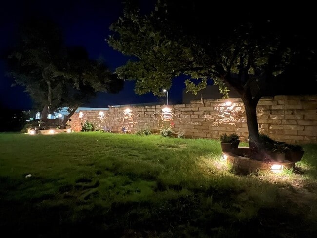 Building Photo - 153 Bright Vly Wy