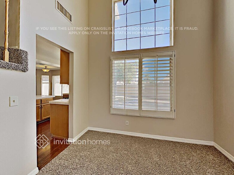 Building Photo - 914 Sparrow Ct