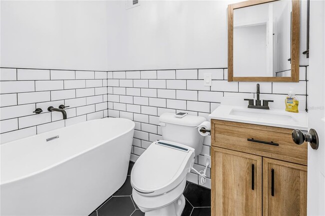 Building Photo - 9613 Tara Cay Ct