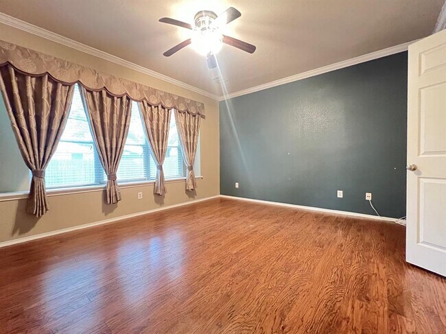 Building Photo - 2323 Little Elm Trail