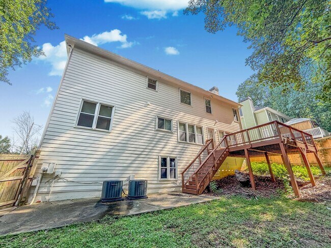 Building Photo - Acworth 4BR/3.5BA Finished Basement