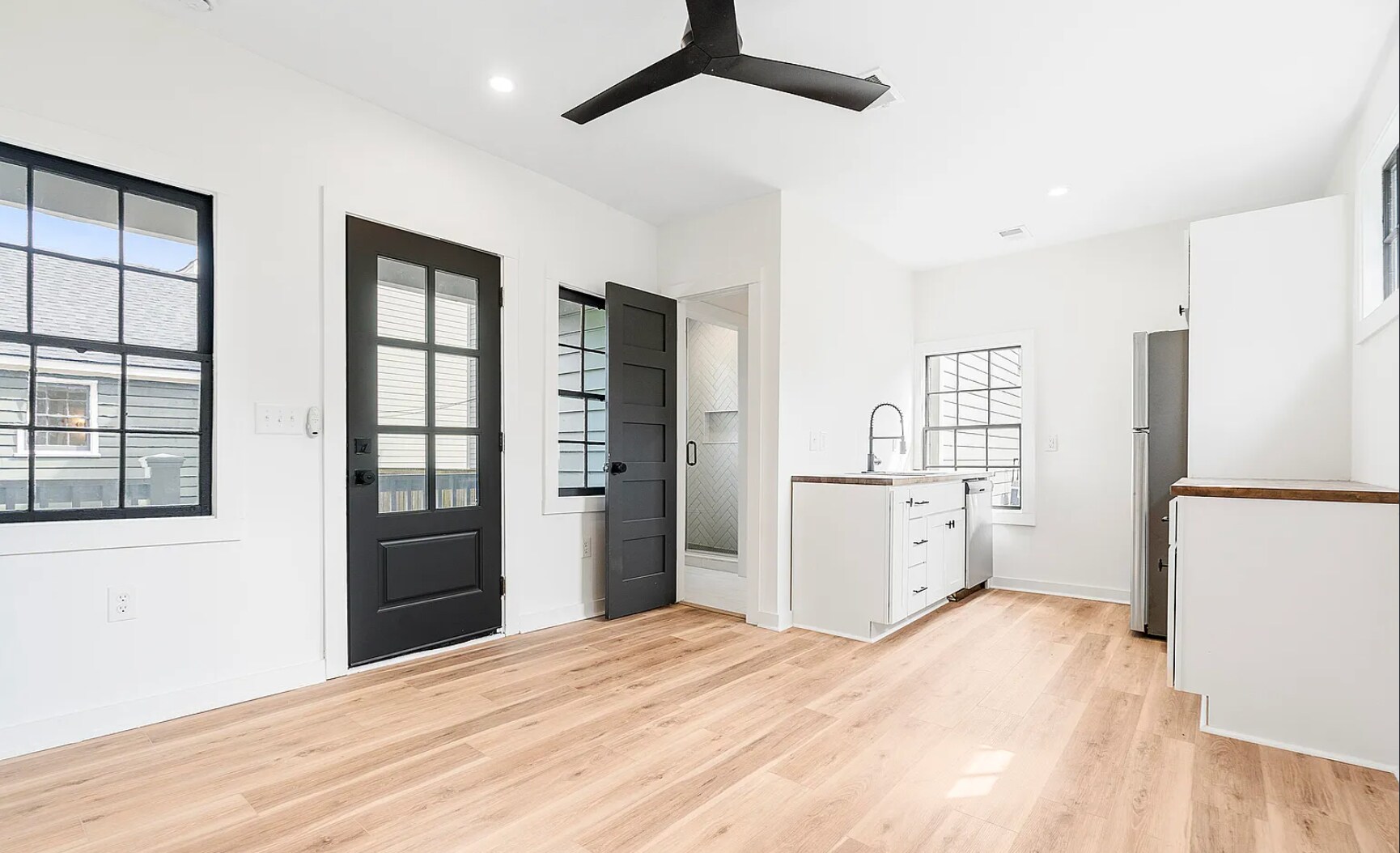 Building Photo - 5 Maranda Holmes St