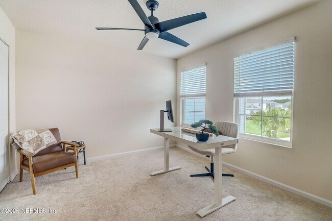 Building Photo - 135 Coastline Wy