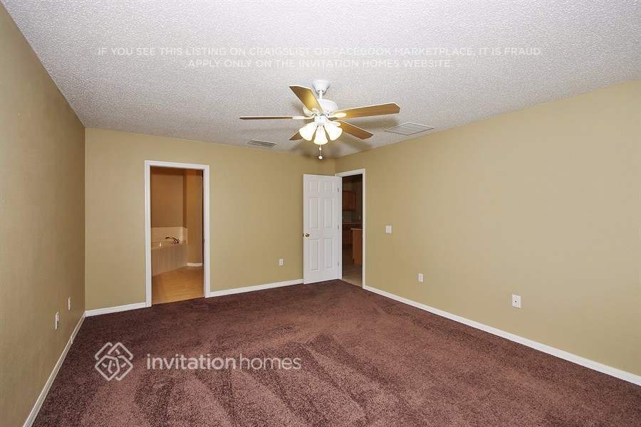 Building Photo - 307 Shad Way