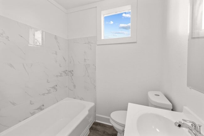 Building Photo - 829 51st St W