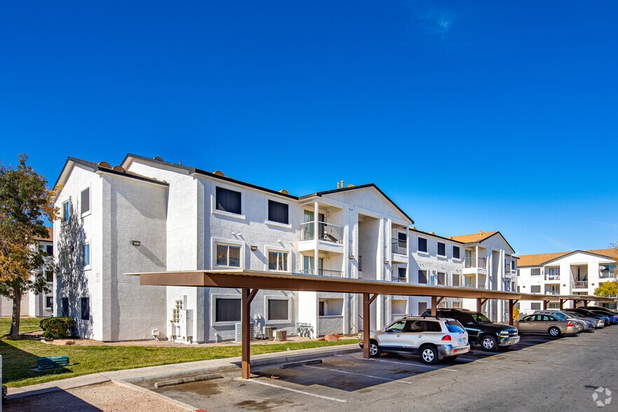 Primary photo - Tides at Cheyenne