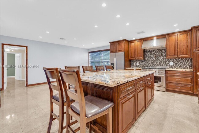 Building Photo - 601 N 44th Ave