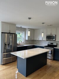 Building Photo - Beautiful Mountain Crest Home for Rent in Williston, Vermont