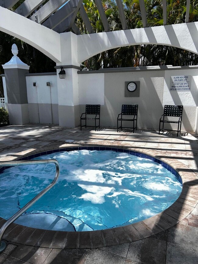 Building Photo - 11019 Legacy Ln