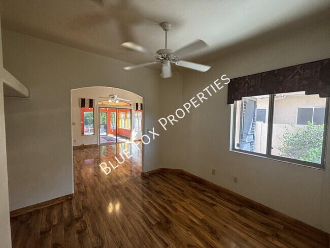 Building Photo - 9511 E Briana Ln