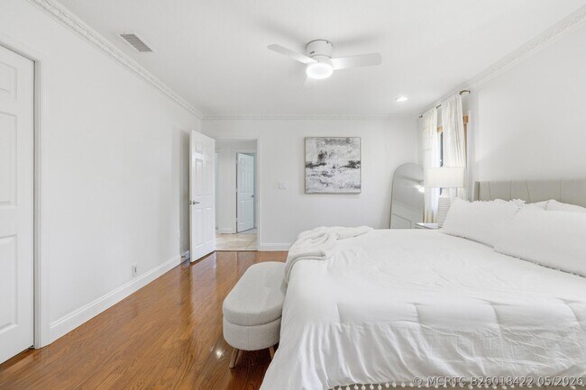 Building Photo - 13684 Exotica Ln