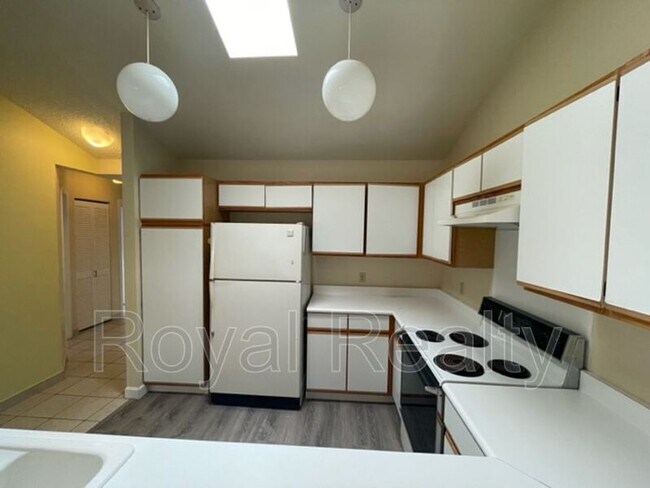 Building Photo - 91-1086 Aawa Drive