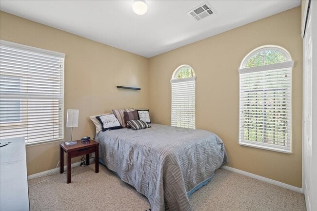 Building Photo - Beautiful Tuscan Inspired 3 Bedroom Home in Centennial Hills