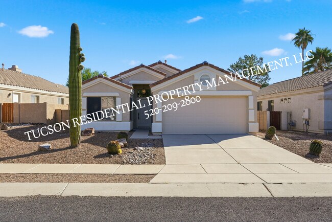 Primary Photo - 2440 N Creek Vista Dr