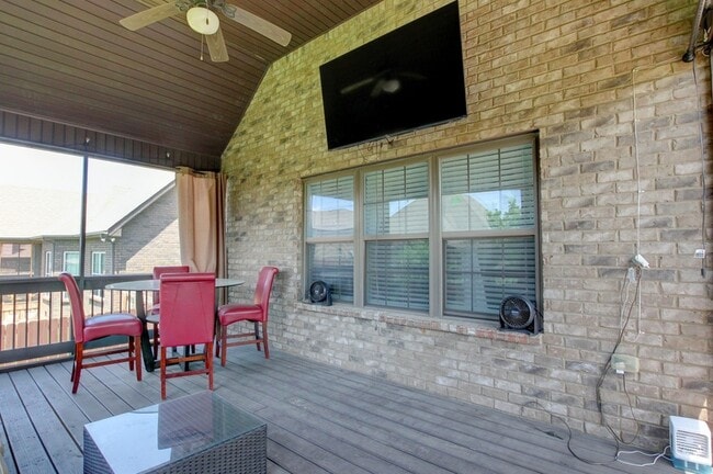 Building Photo - 2616 Browning Way