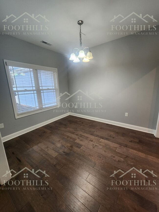 Building Photo - 1413 Dunn Rd